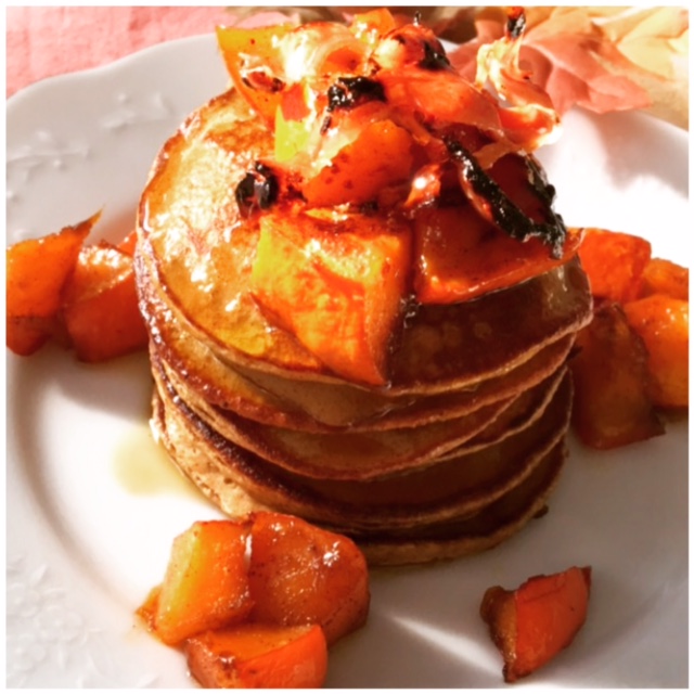 Pumpkin Pie Spice Pumpkin Pancakes