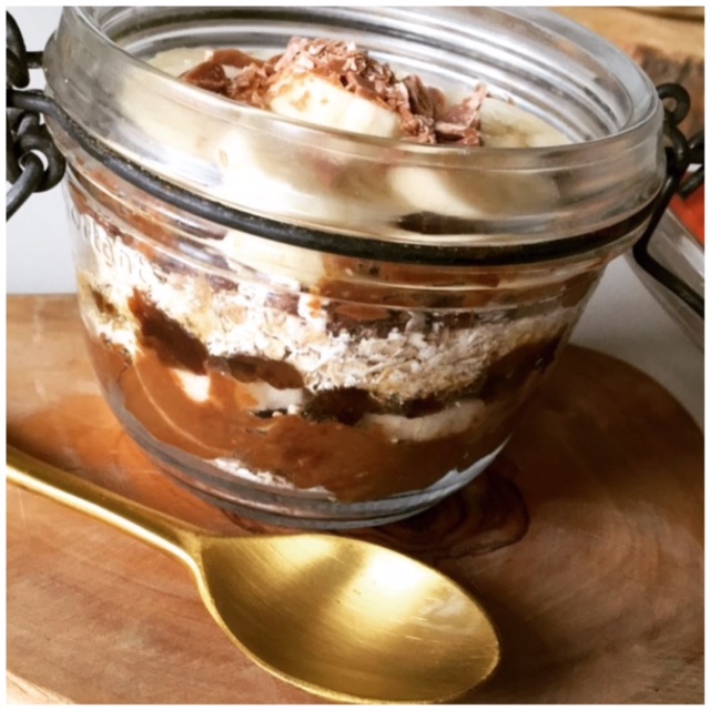 Healthy chocolate seasalt “caramel” banana parfait