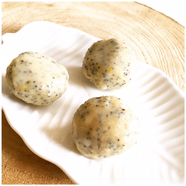 Lemon Poppyseed Protein balls