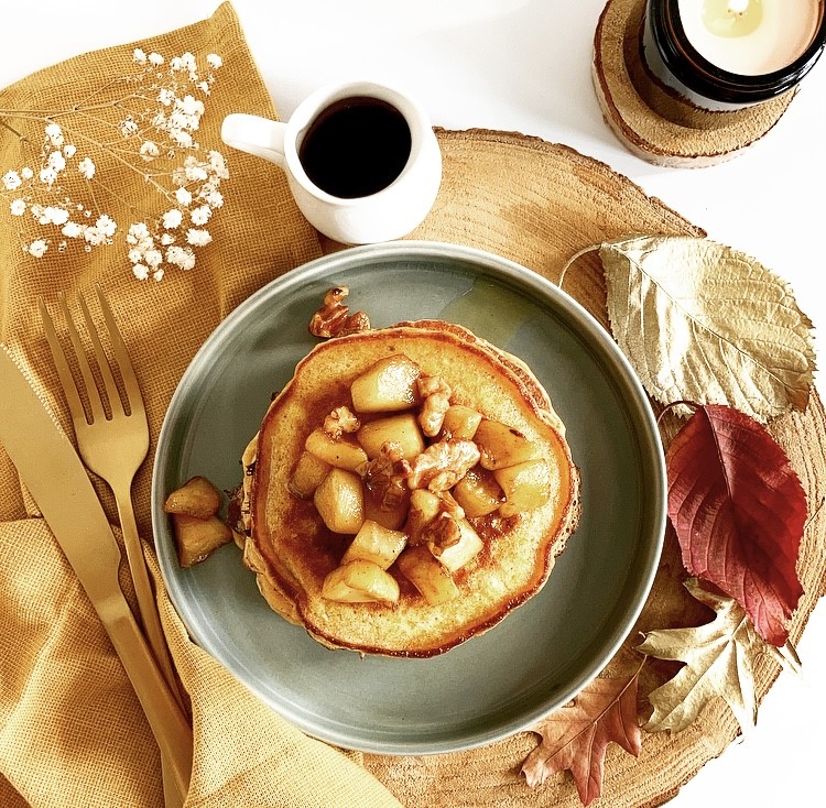 Pumpkin Pancakes with Brown Butter Maple Pumpkin Spice Sauce